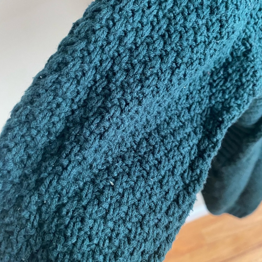 Sweater - Picture 5 of 7